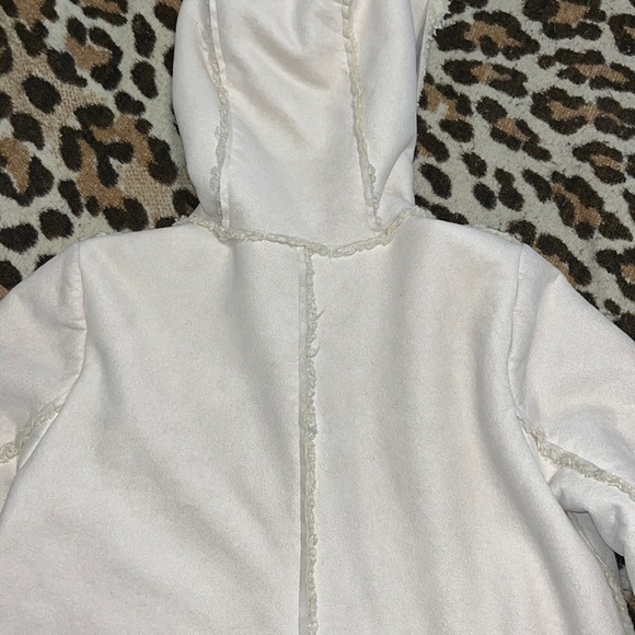 Velvet by Graham&Spencer Faux Sherpa Jacket - Picture 4 of 7